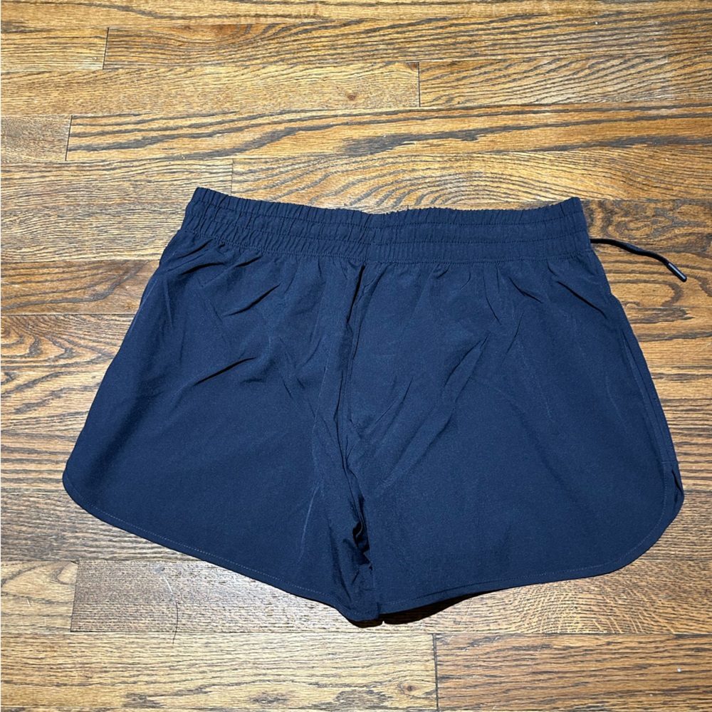 Velocity Shorts - Picture 2 of 4